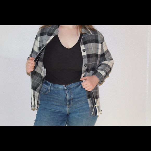 Sweet Jessie Jacket - Picture 2 of 6